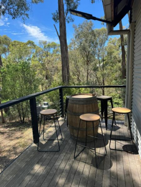 Hepbirds, Hepburn Springs